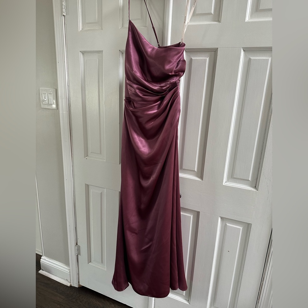 Davids bridal Galina signature dress size 8